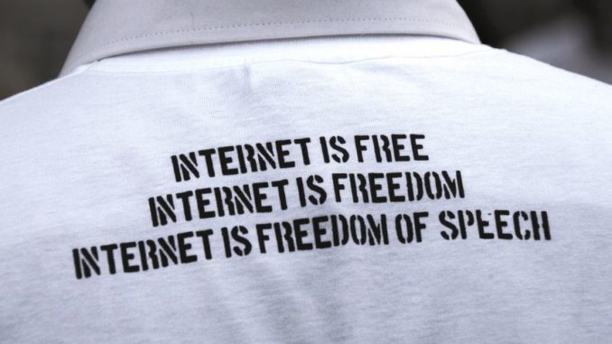 internet ve Özgürlük birarada mümkün mü ? internet ve Özgürlük birarada mümkün mü ?