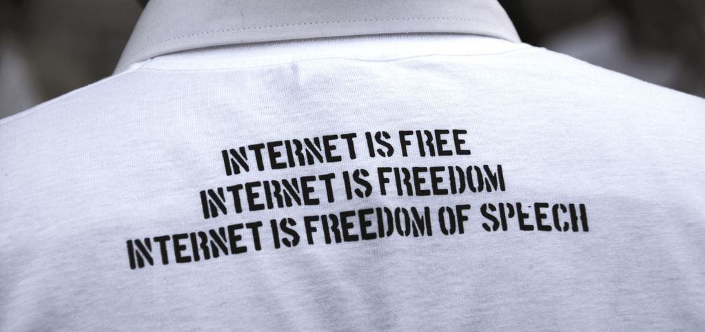 internet ve Özgürlük birarada mümkün mü ?